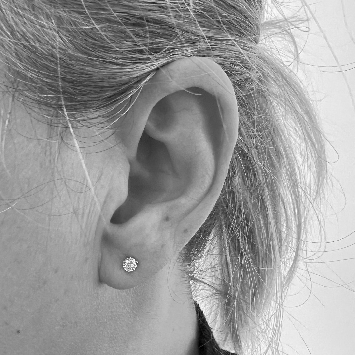 14kw LG Diamond Martini Studs 3.4mm 1/3cttw