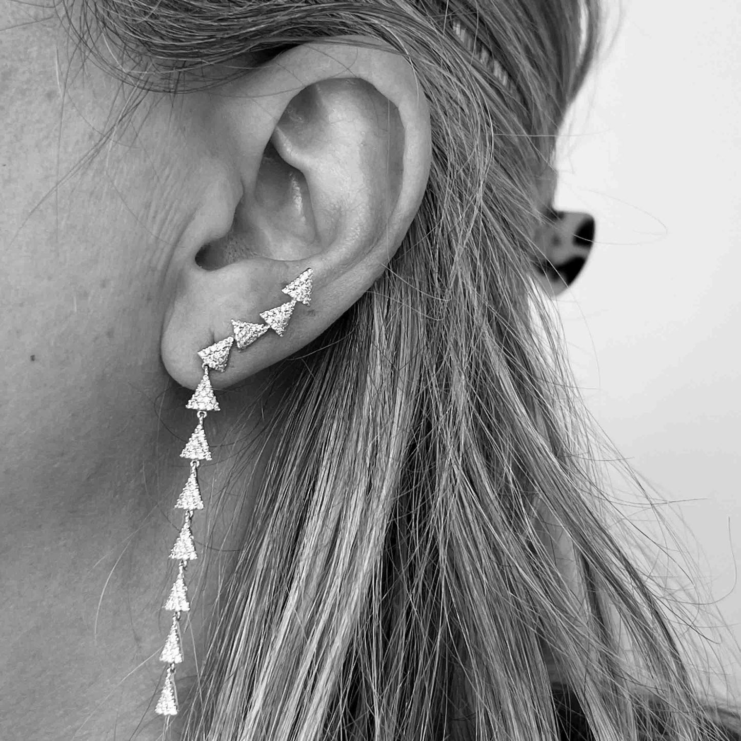 18kw Long Diamond Earrings