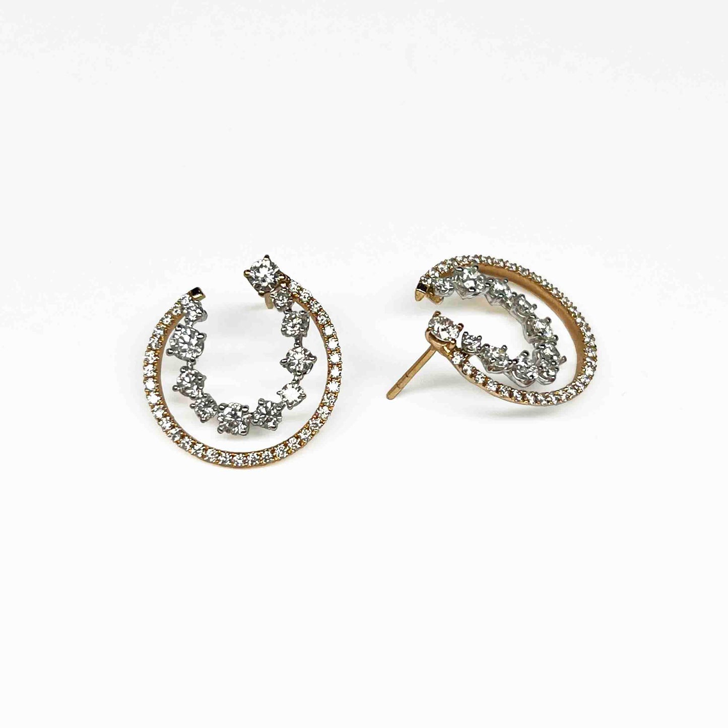 18ktt Diamond Circle Earrings