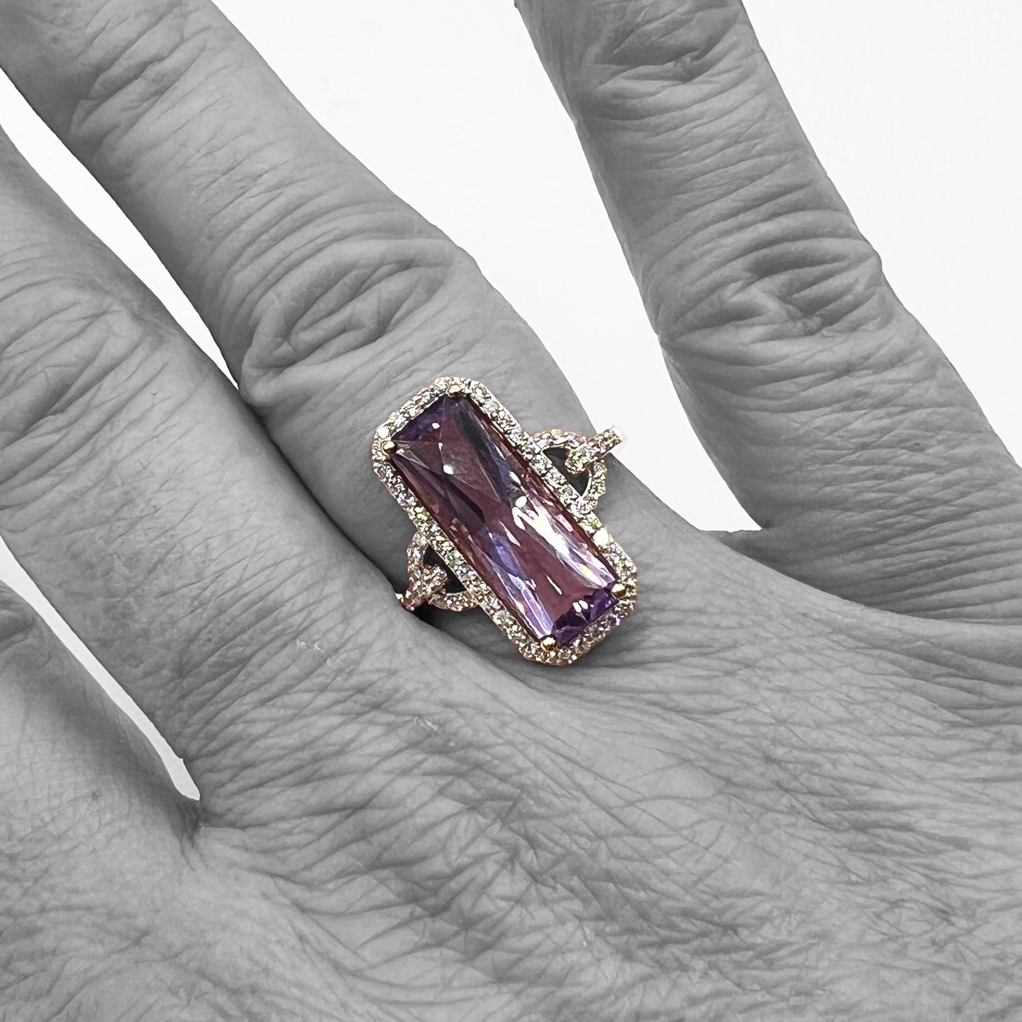 14kr Long Amethyst and Diamond Ring