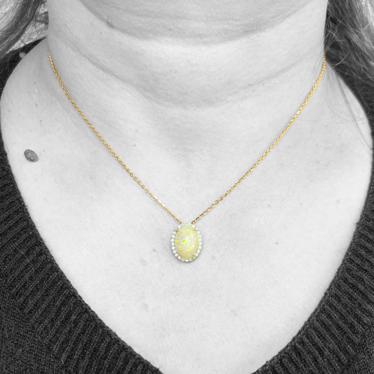18kr Opal and Diamond Halo Necklace