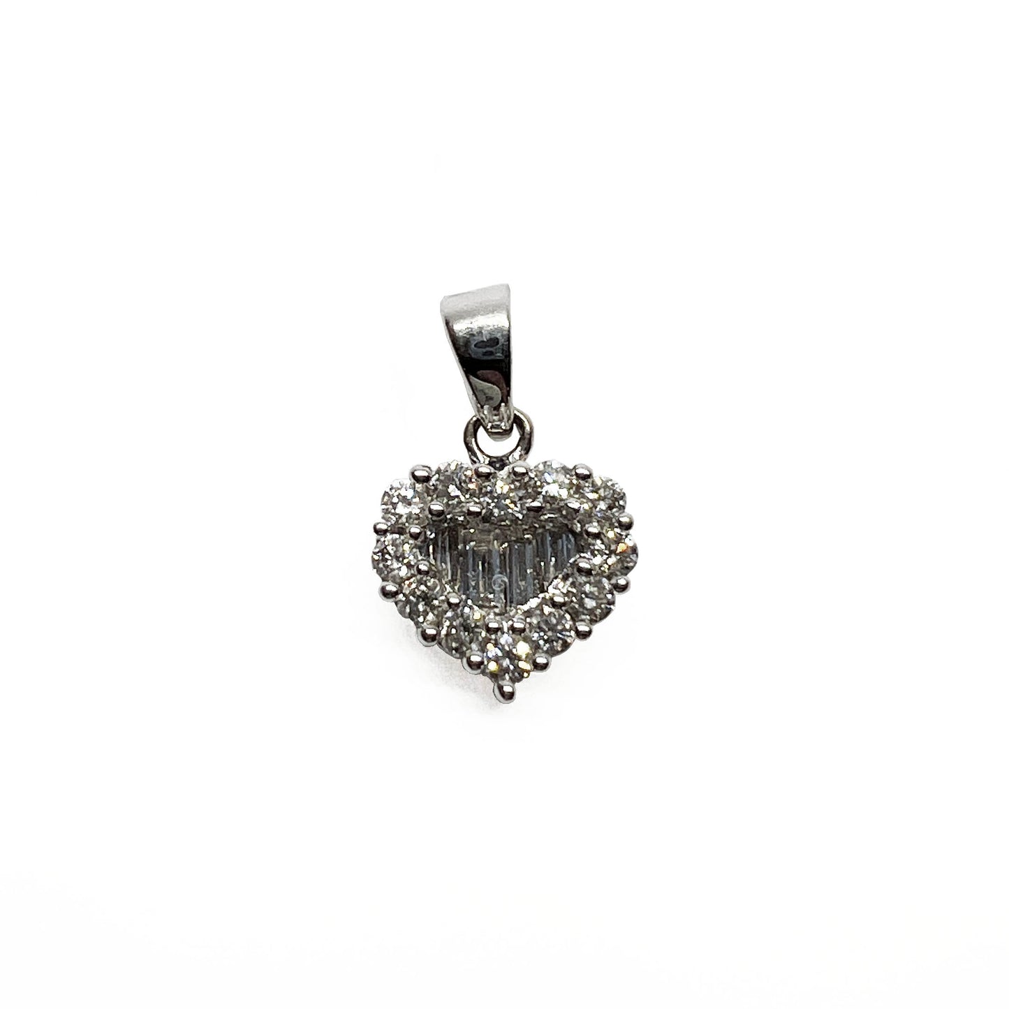 18kw Diamond Heart Pendant