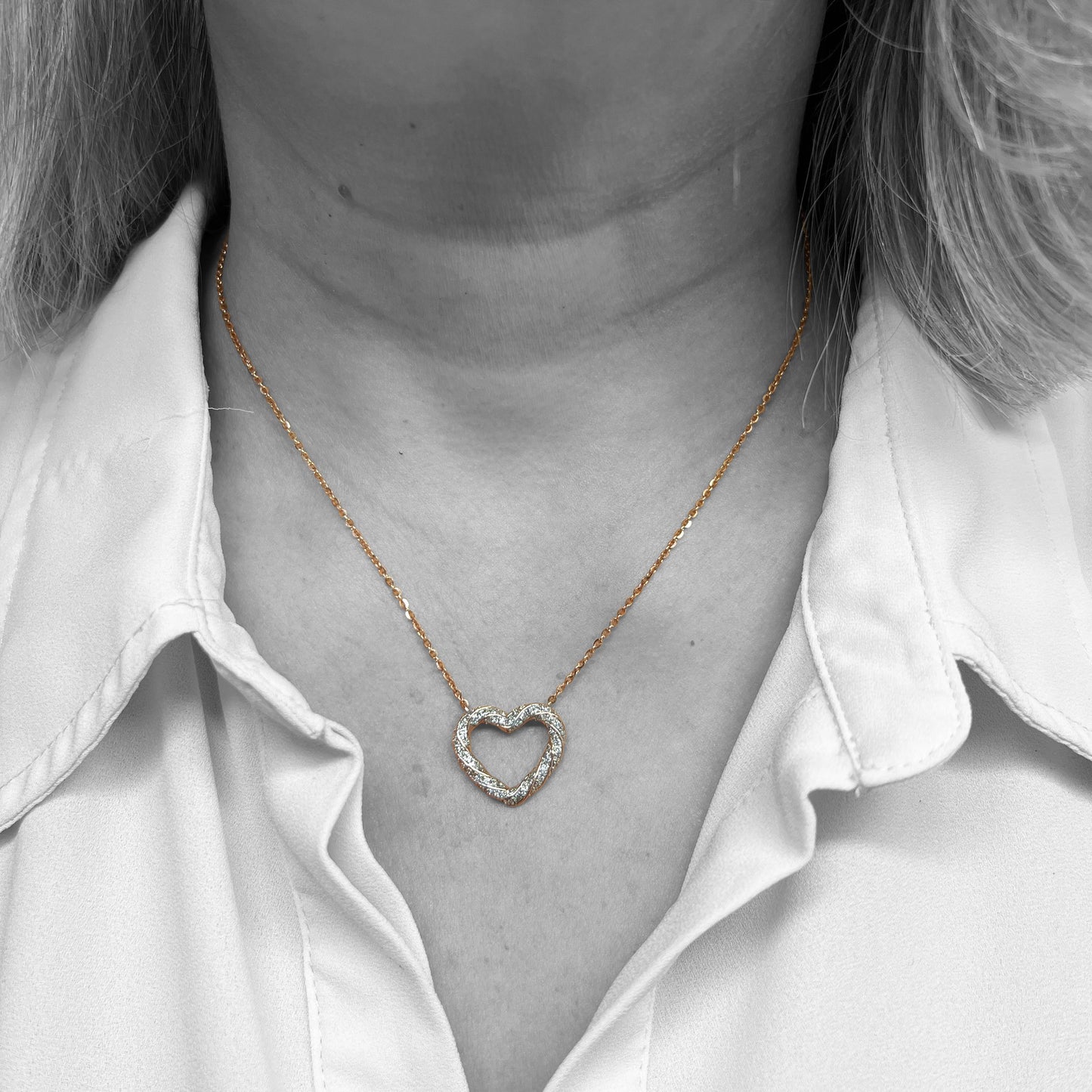 14kr Diamond Reversible Heart Necklace