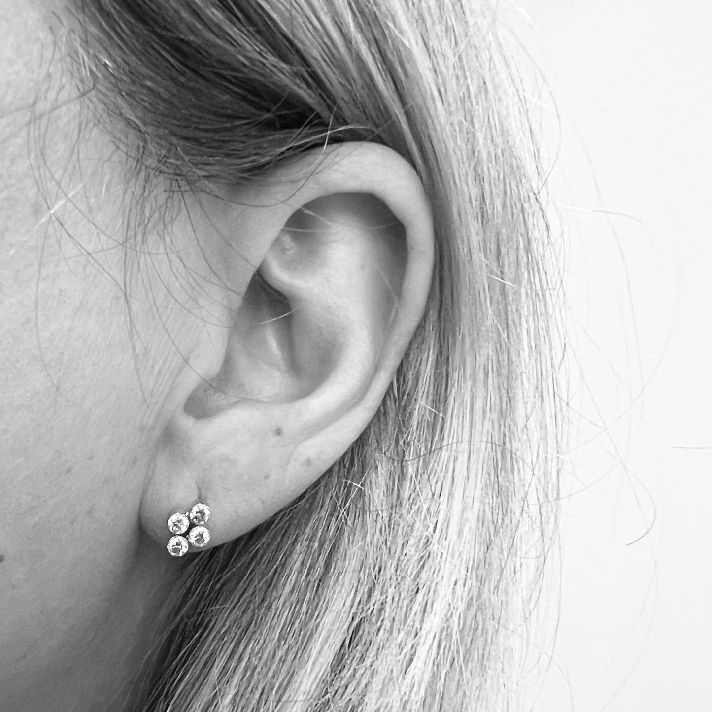 14kw Diamond Stud Earrings