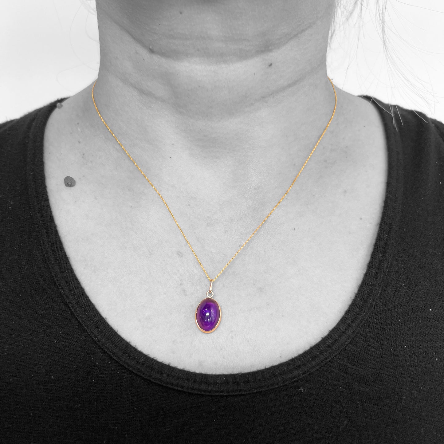 14ky Oval Amethyst Pendant