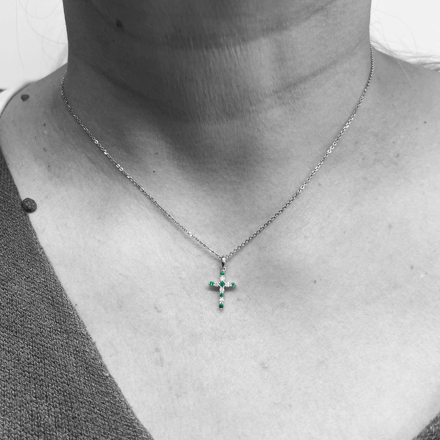 18kw Emeralds and Diamonds Cross