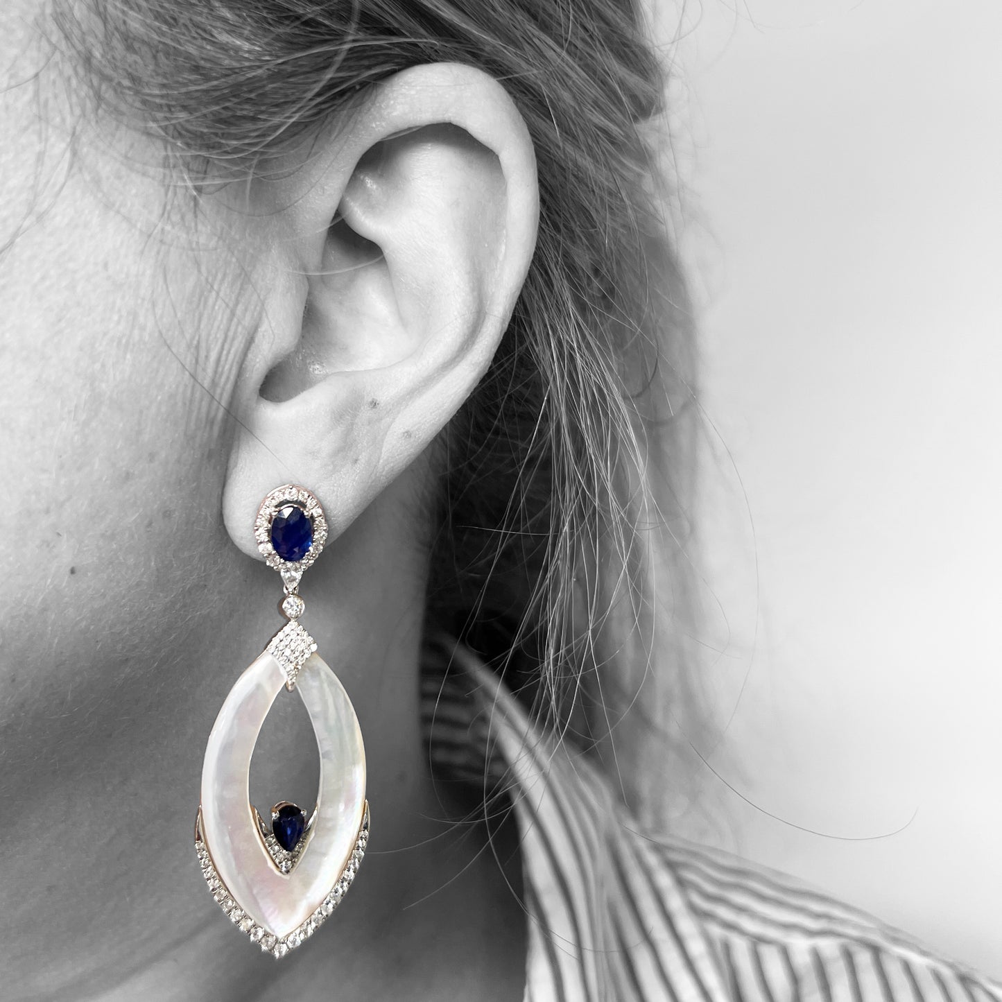 18kw Mother of Pearl earrings