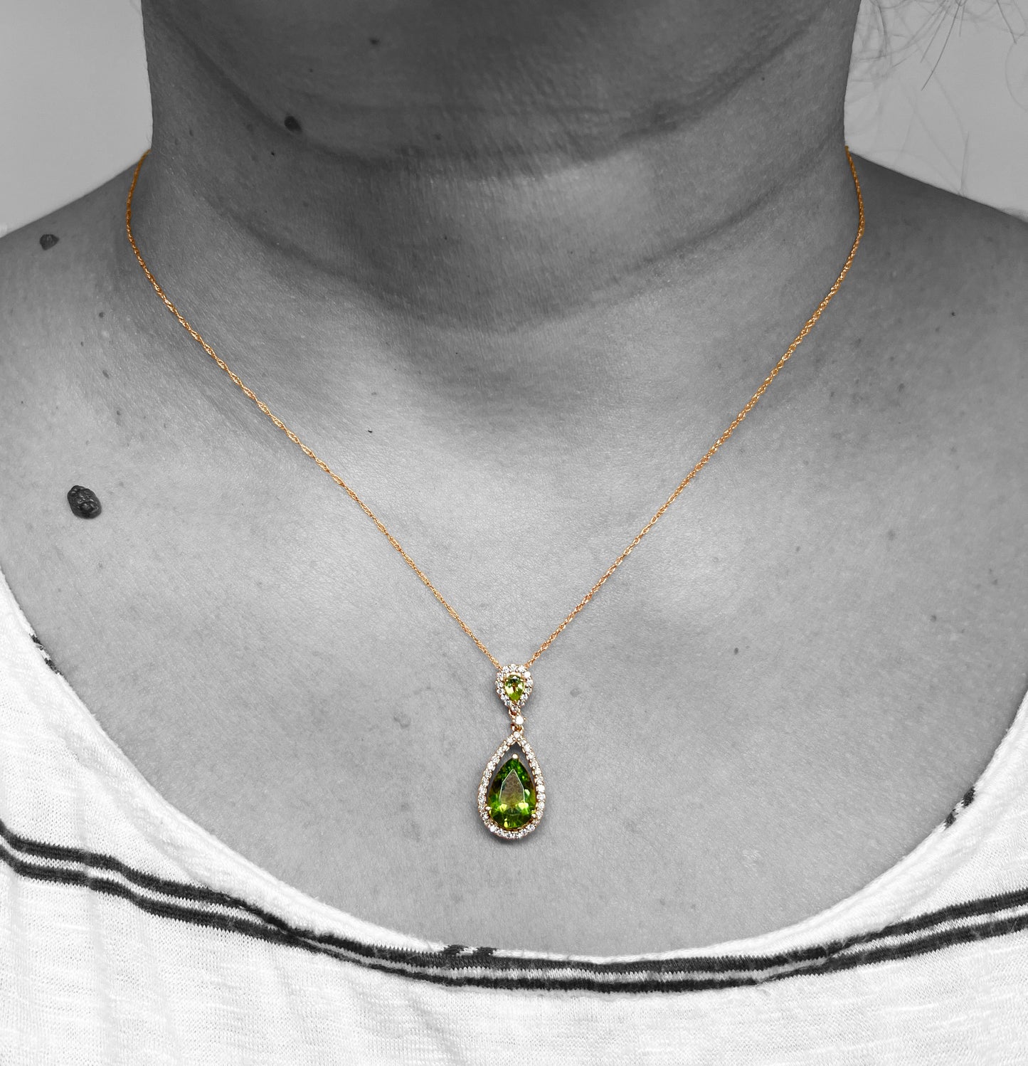 14kr Peridot and Diamond Necklace