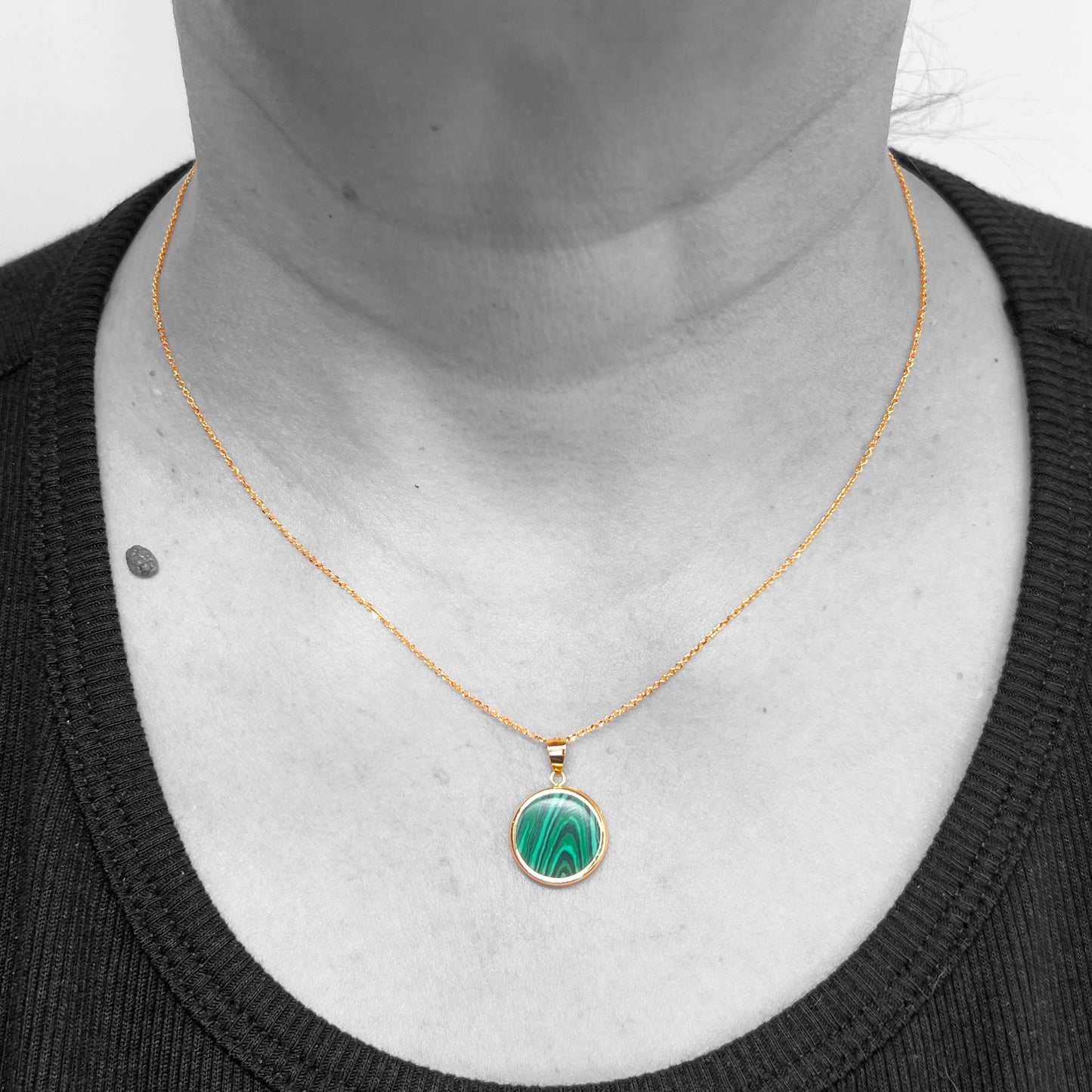 18ky Malachite Pendant