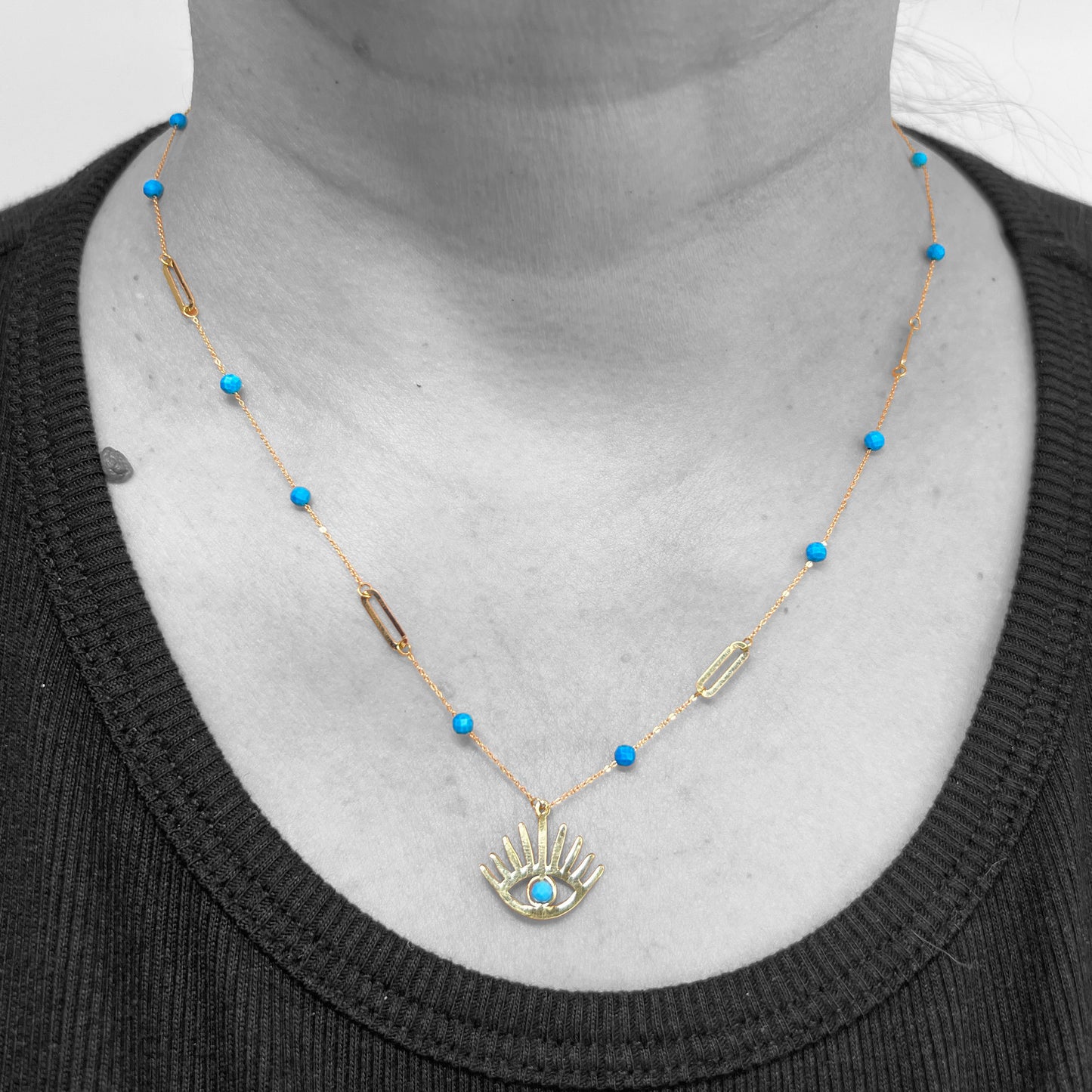 18ky Turquoise Eye Necklace