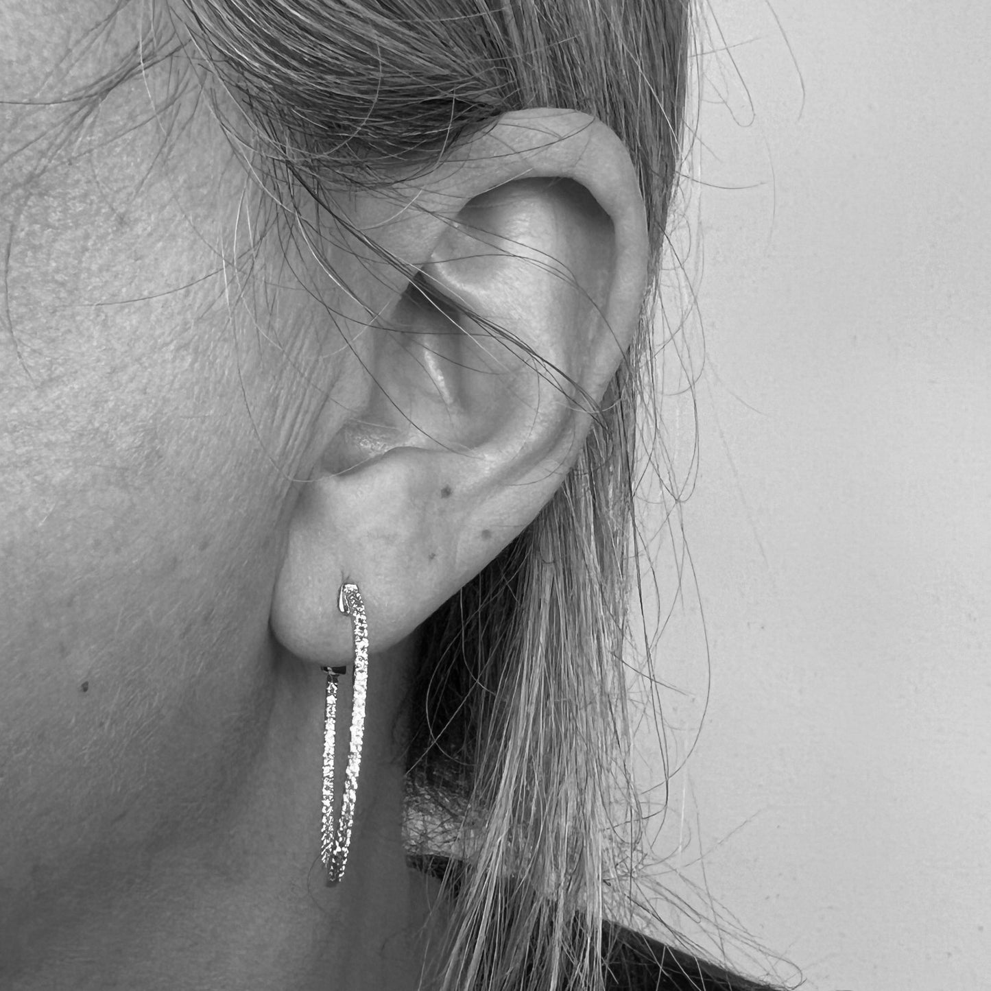 14kw Diamond Hoop Earrings 0.50ctw 28mm