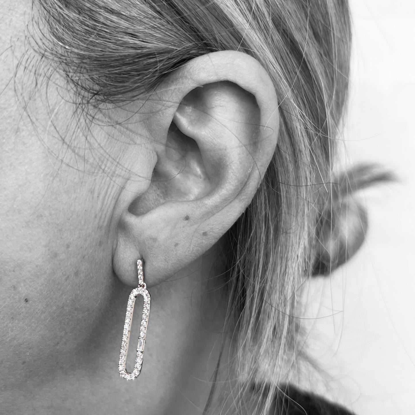 14kw Diamond Dangle Earrings