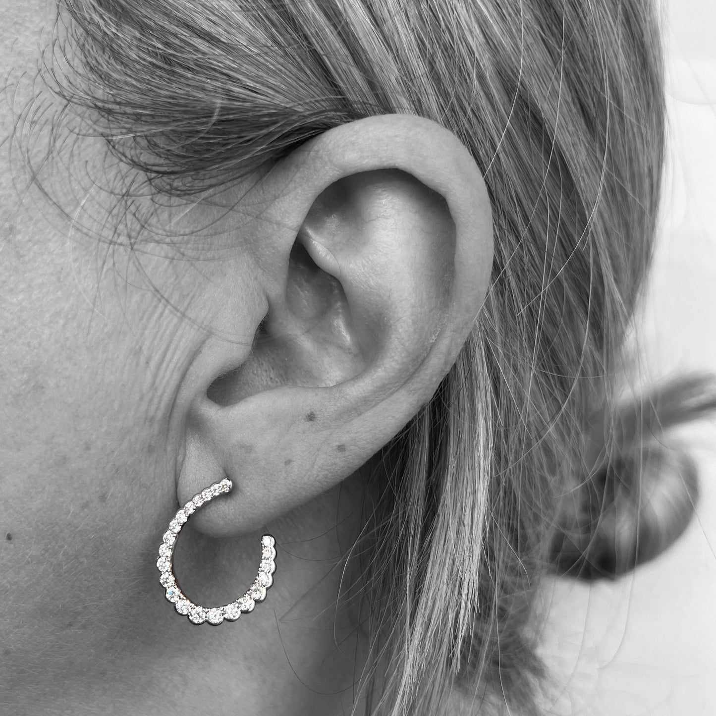 14kw Diamond Open Circle Earrings