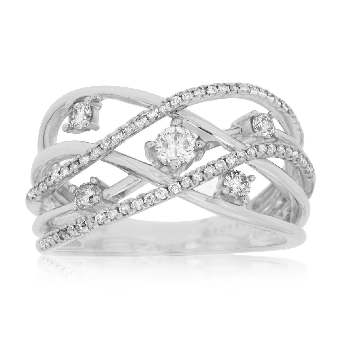 14kw Diamond Ring