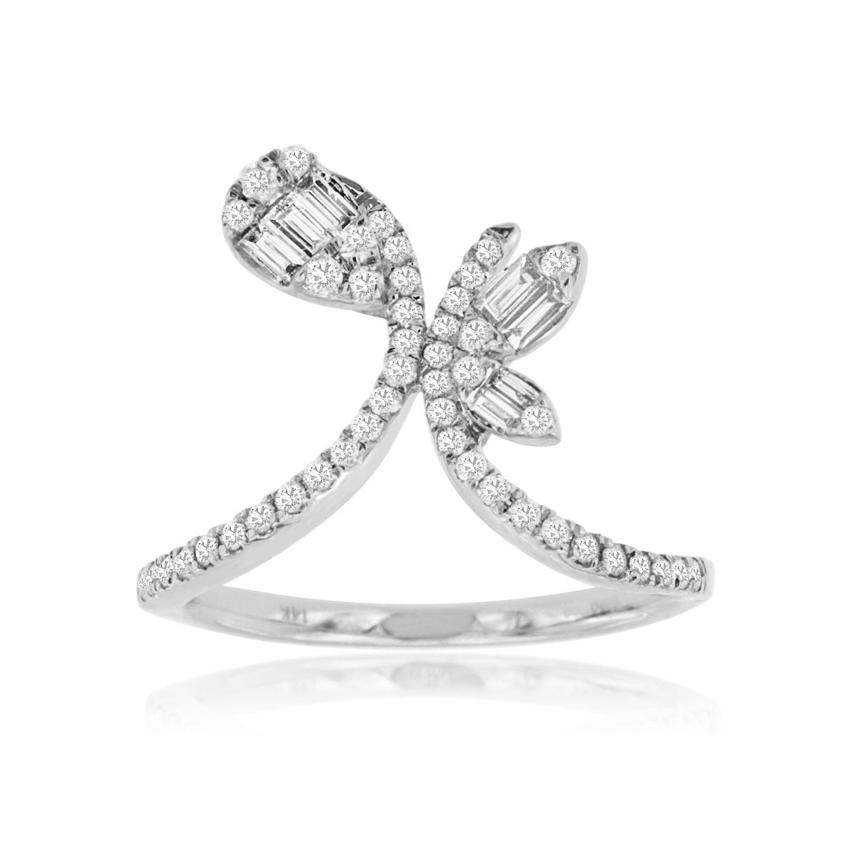 14kw Diamond Ring