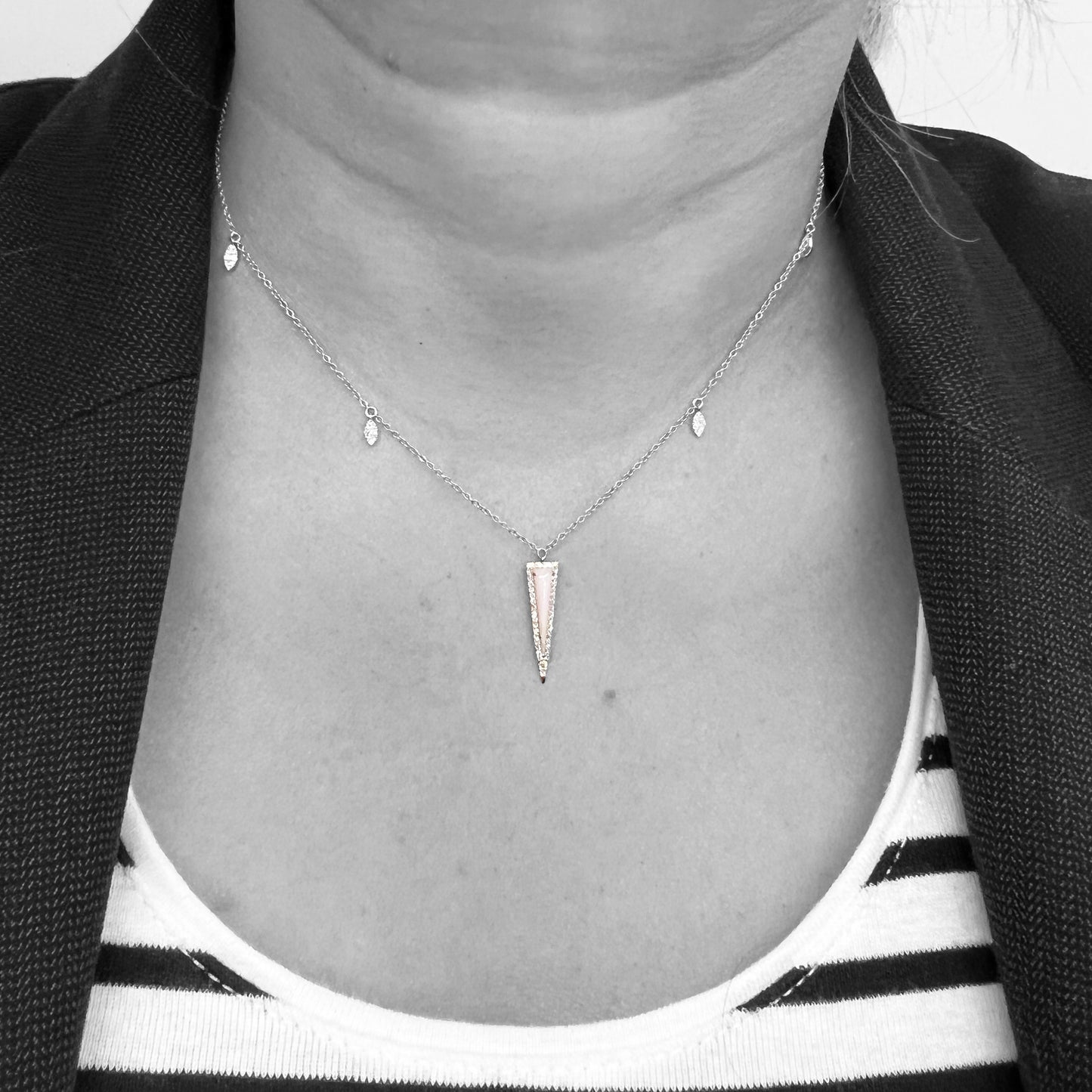 18kw Opal and Diamond Necklace