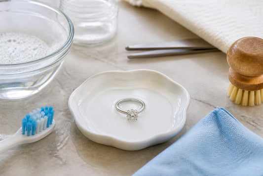 5 Ways to Clean Engagement Rings at Home