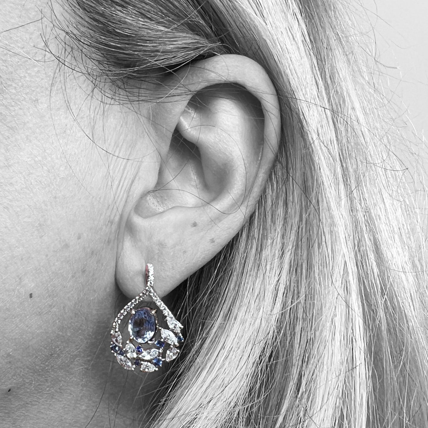 18kw Blue Sapphire and Diamond Earrings