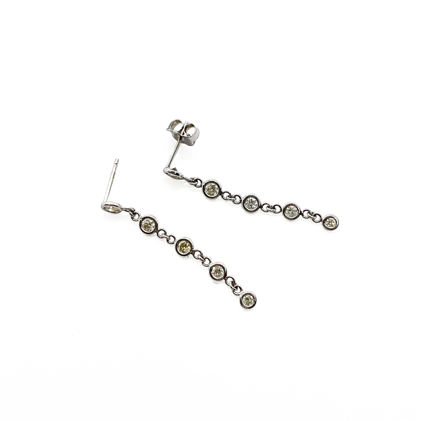 14kw diamond dangle earrings