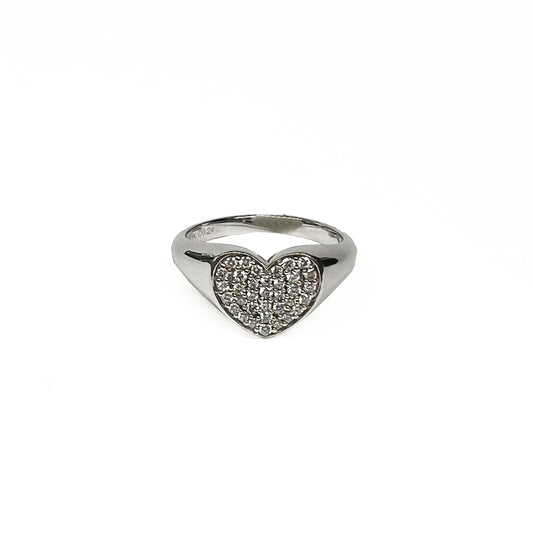 18kw Diamond Heart Ring