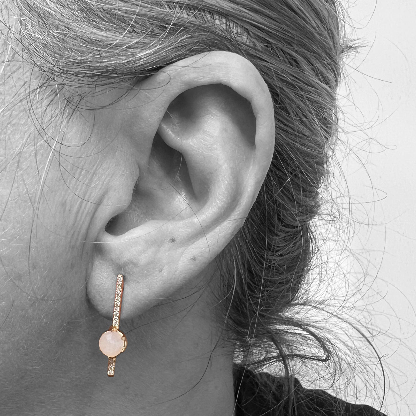 18kr Moonstone and Diamond Earrings