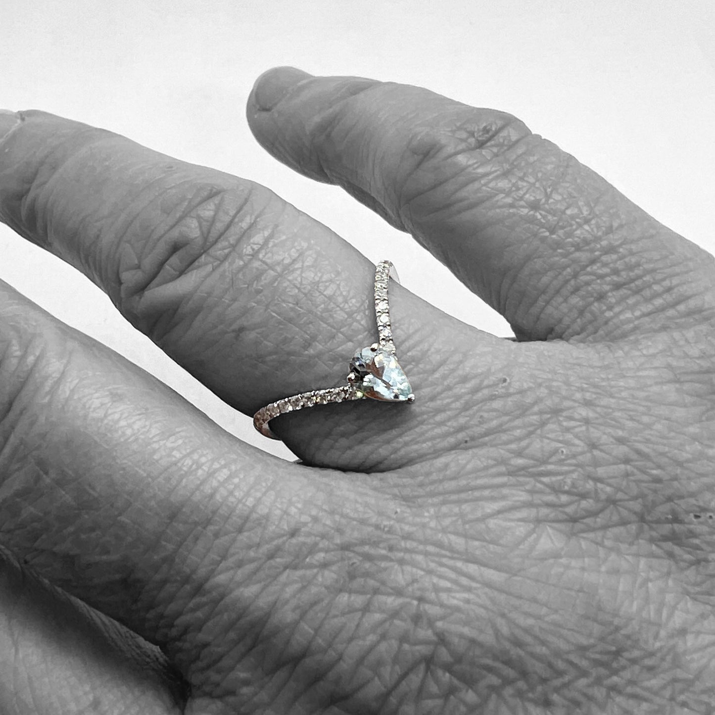 14kw Aquamarine and Diamond Ring