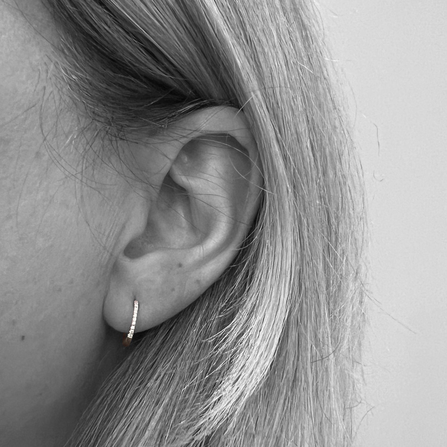 14kw Diamond Huggies Earrings 10mm