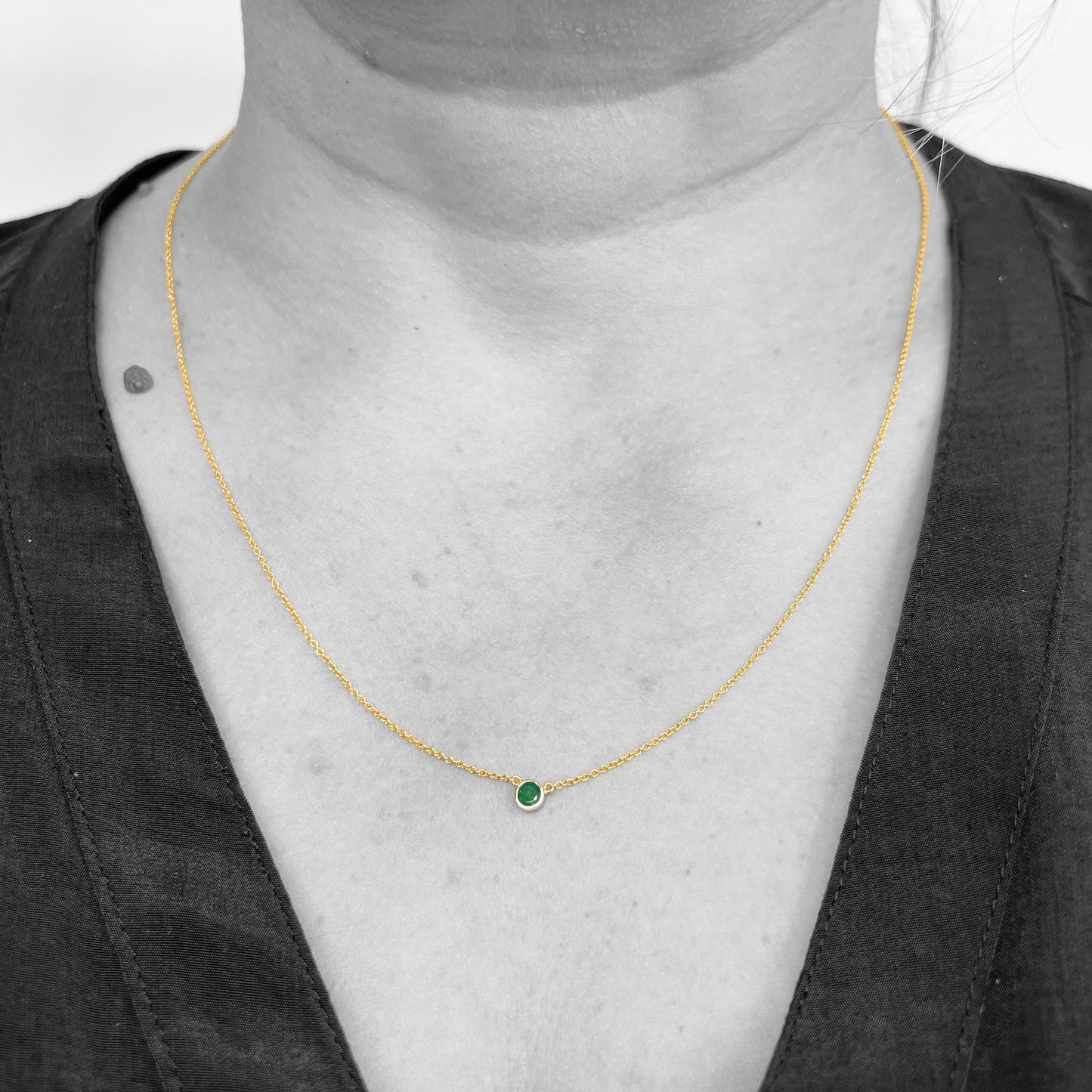 14ky Solitaire Emerald Necklace