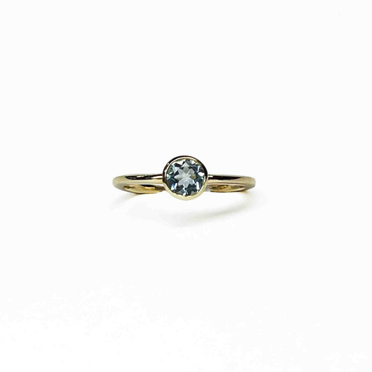 14ky Natural Blue topaz Ring