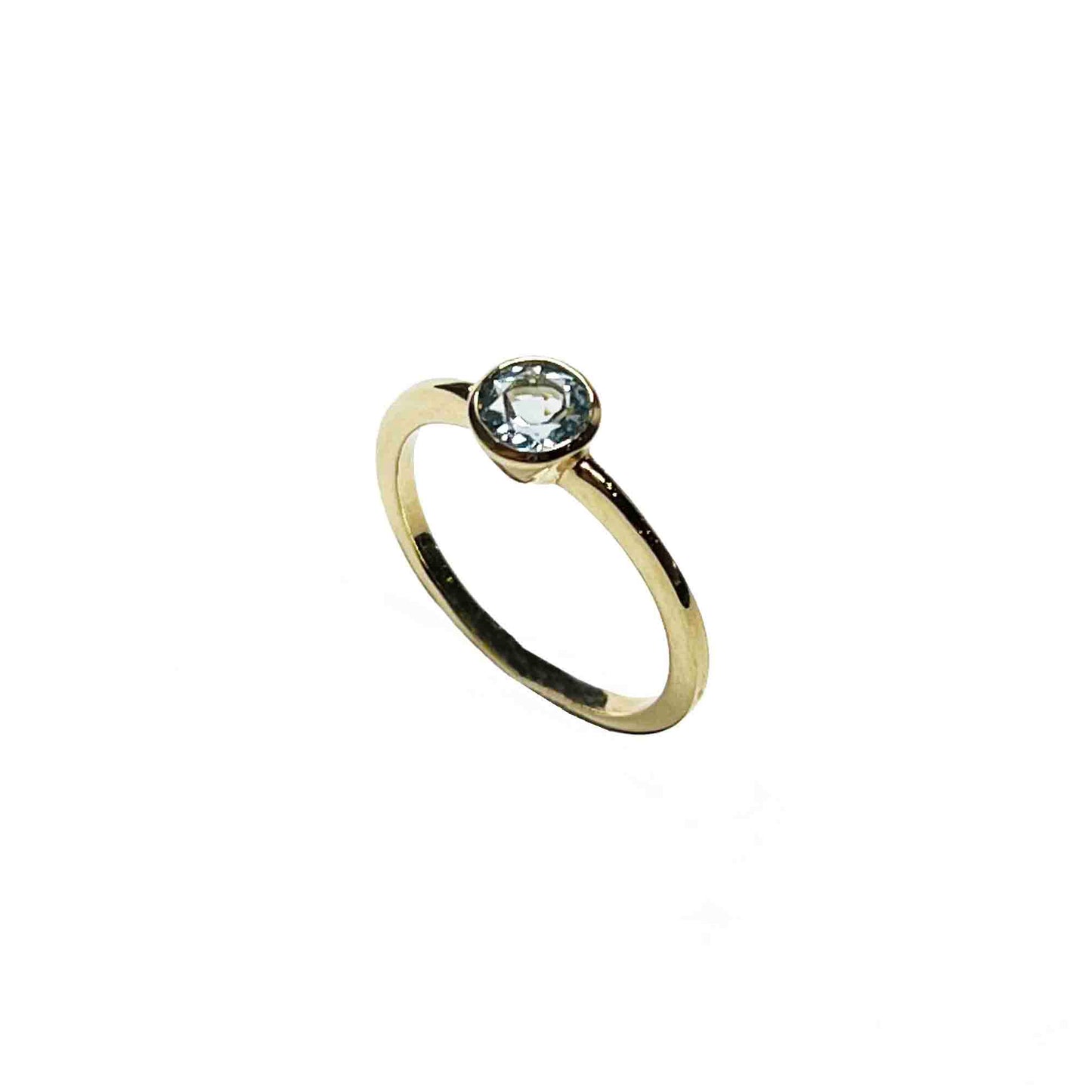 14ky Natural Blue topaz Ring