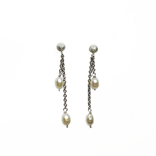 Silver Pearl Earrings