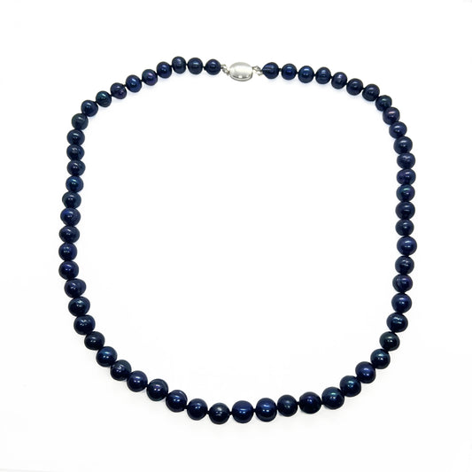 Black Pearl Necklace with engravable silver clasp