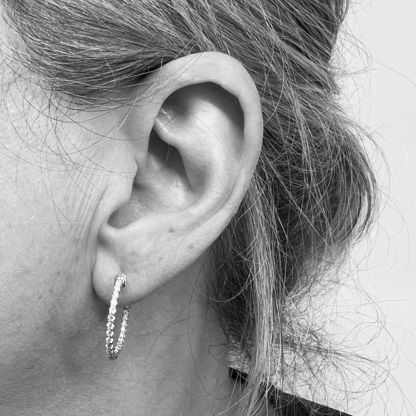 14kw Diamond Hoop Earrings 0.50ctw 20mm