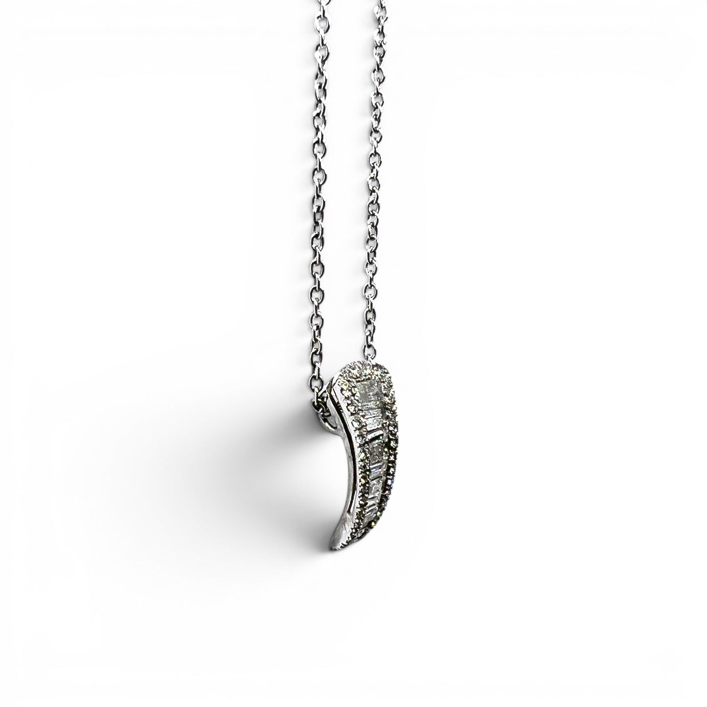 18kw Baguette Diamond Necklace