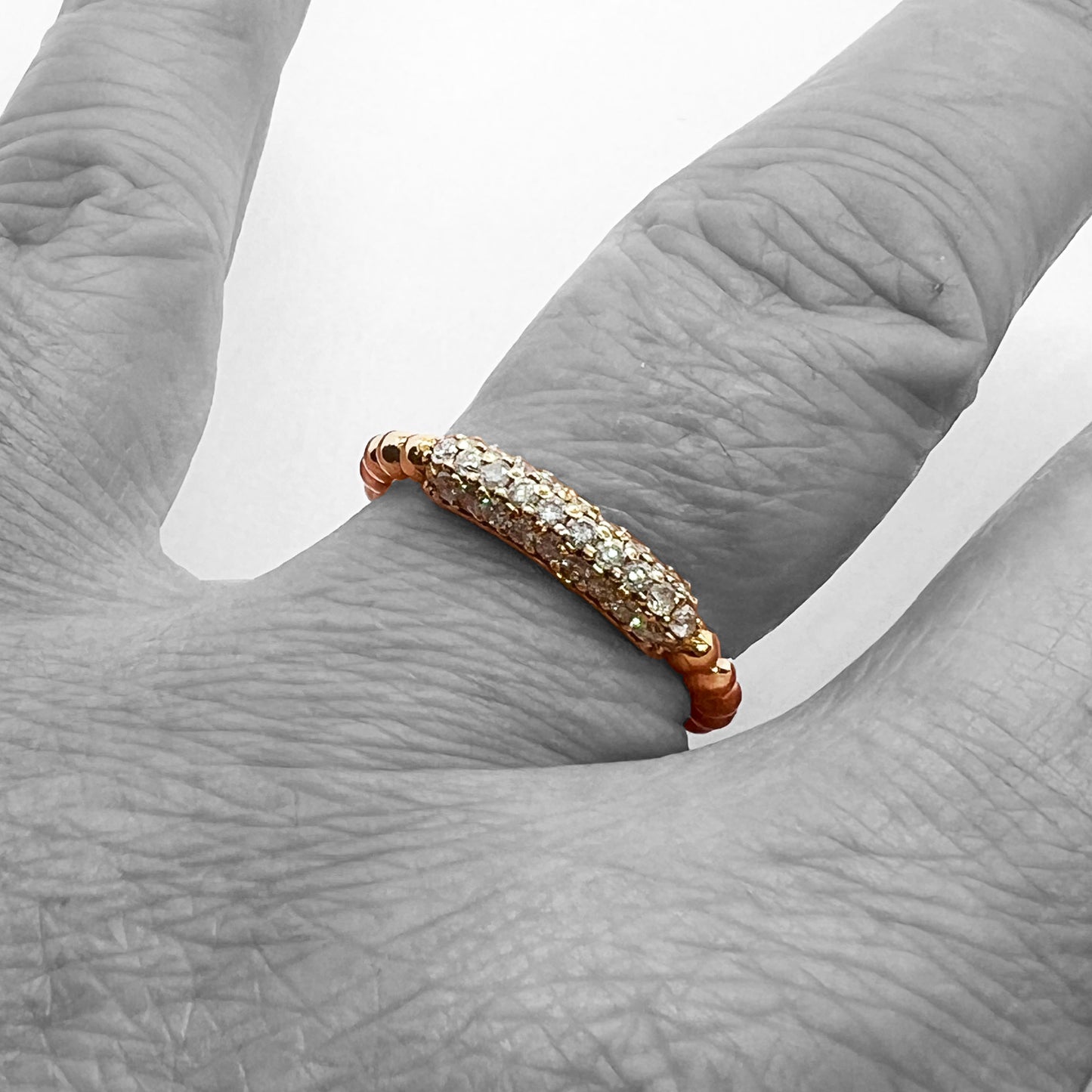 18kr Beaded Diamond Ring