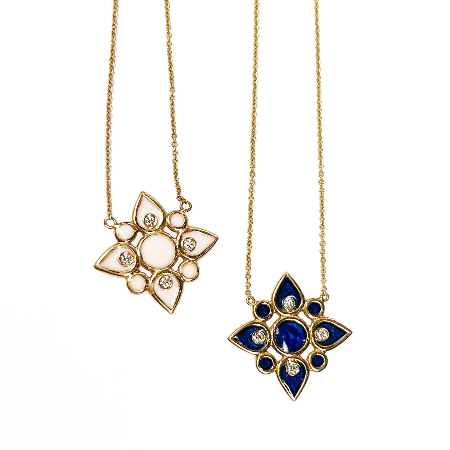 18ky Midnight Blue Enamel & Diamond Flower Necklace