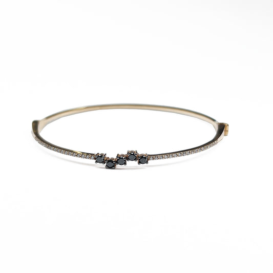 18kr diamond bangle bracelet