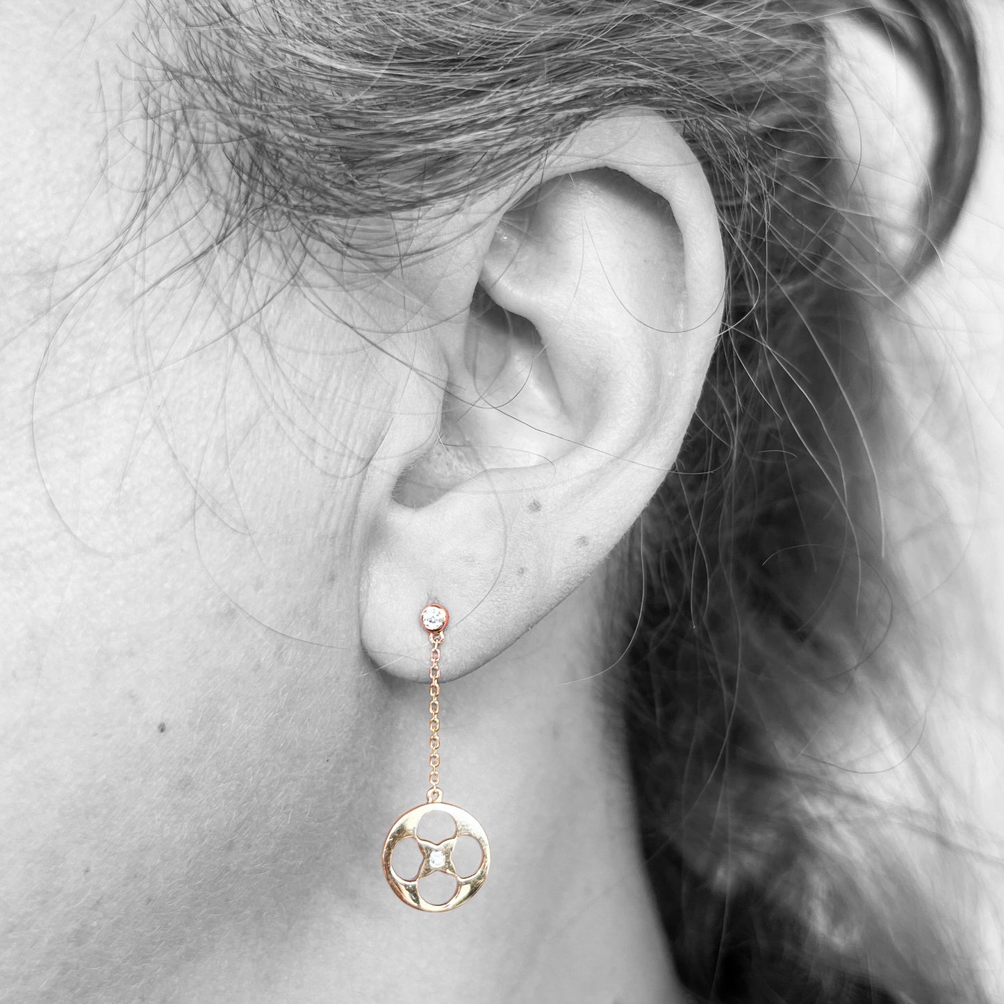 14ky Quatrefoil Dangle Earrings