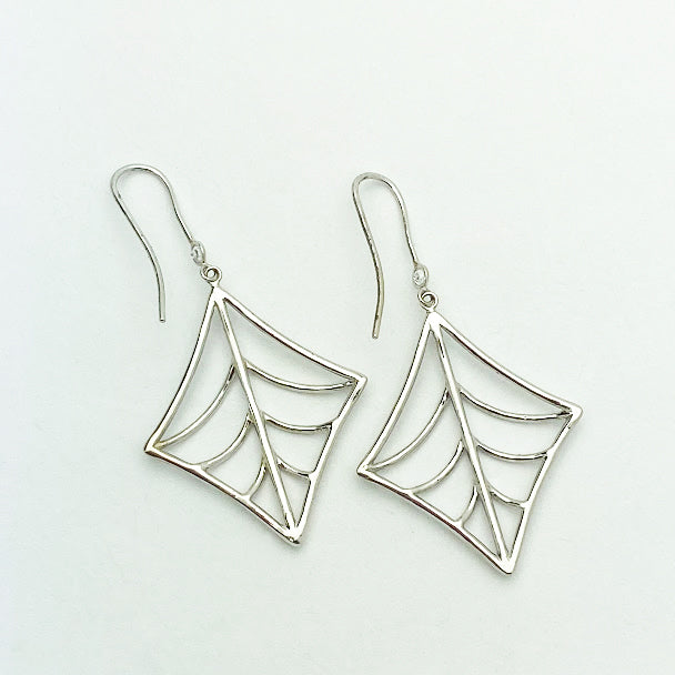 14kw Filigree Dangling Earrings With Diamonds - eklektic jewelry studio