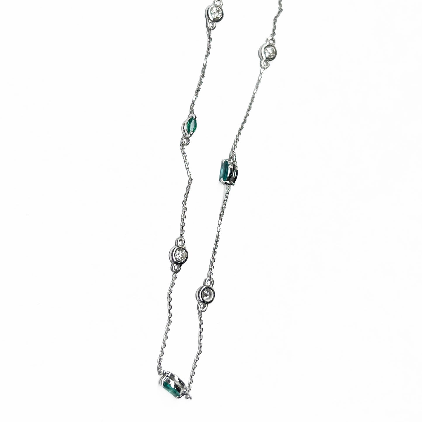 18kw Emerald and Diamond Necklace