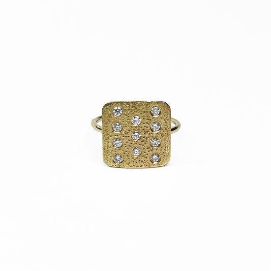 18ky Square Top Diamond Ring