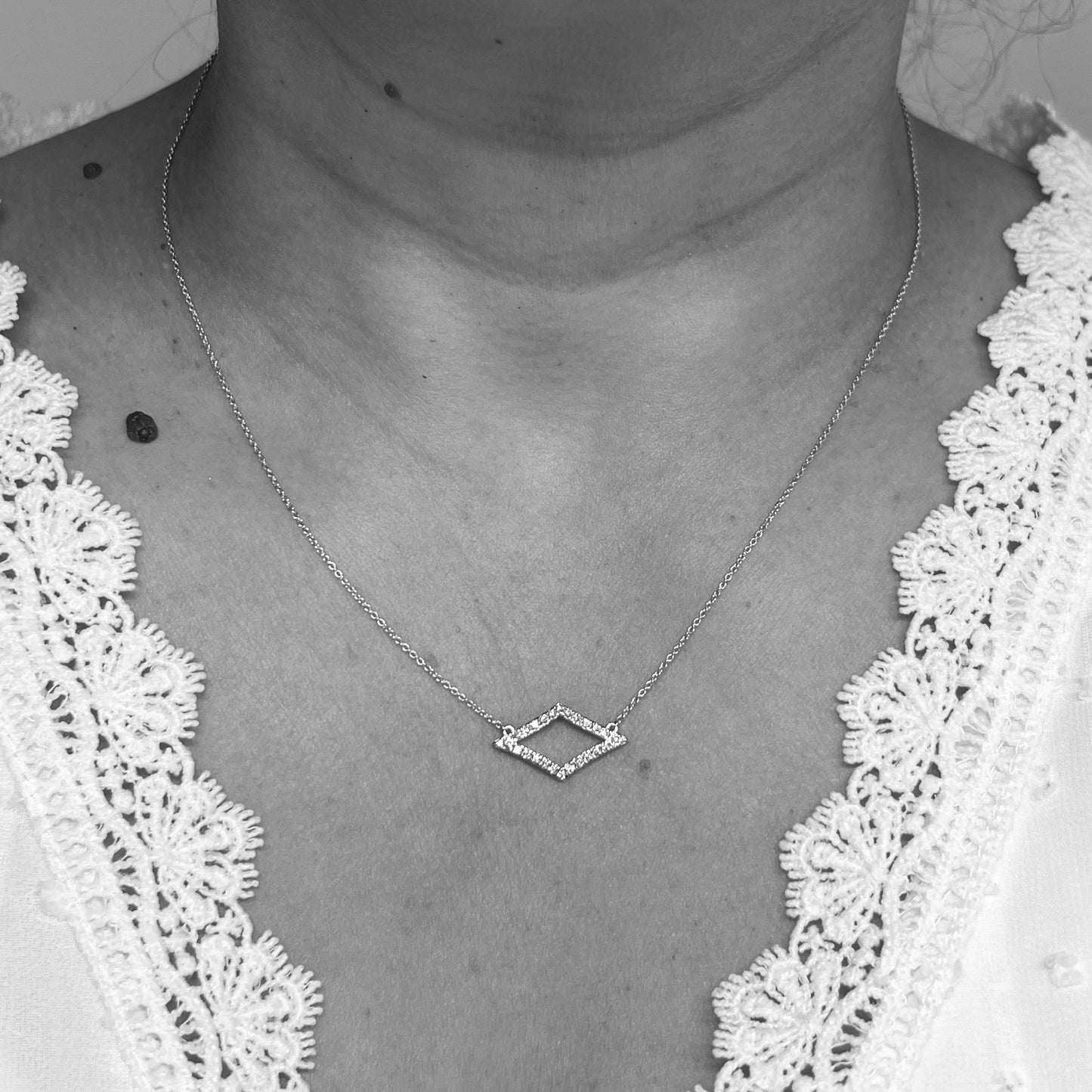 14kw Diamond Necklace 0.24ctw