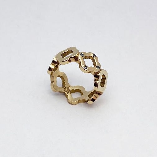 14ky Abbey Band with Blue Diamonds - eklektic jewelry studio