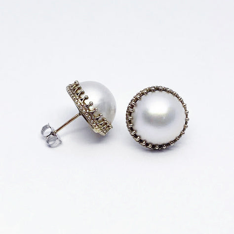 14kw Mabe Pearl Stud Earrings - eklektic jewelry studio