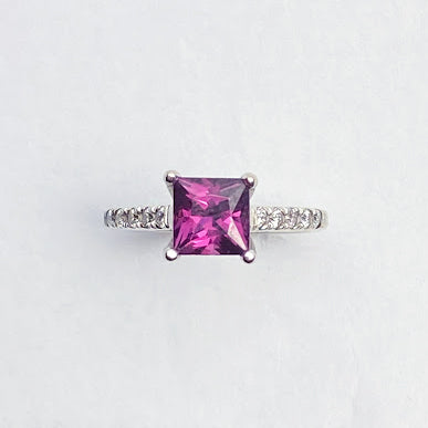 14kw Rhodolite Garnet And Diamond Ring - eklektic jewelry studio