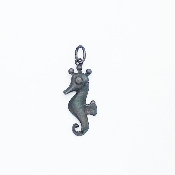 Silver Seahorse Charm Pendant - eklektic jewelry studio