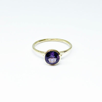18ky Color Change Synthetic Sapphire Bezel Ring 6mm - eklektic jewelry studio