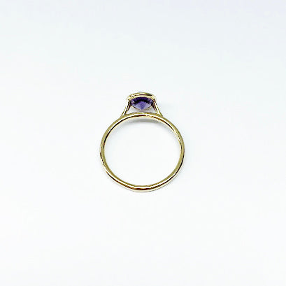 18ky Color Change Synthetic Sapphire Bezel Ring 6mm - eklektic jewelry studio