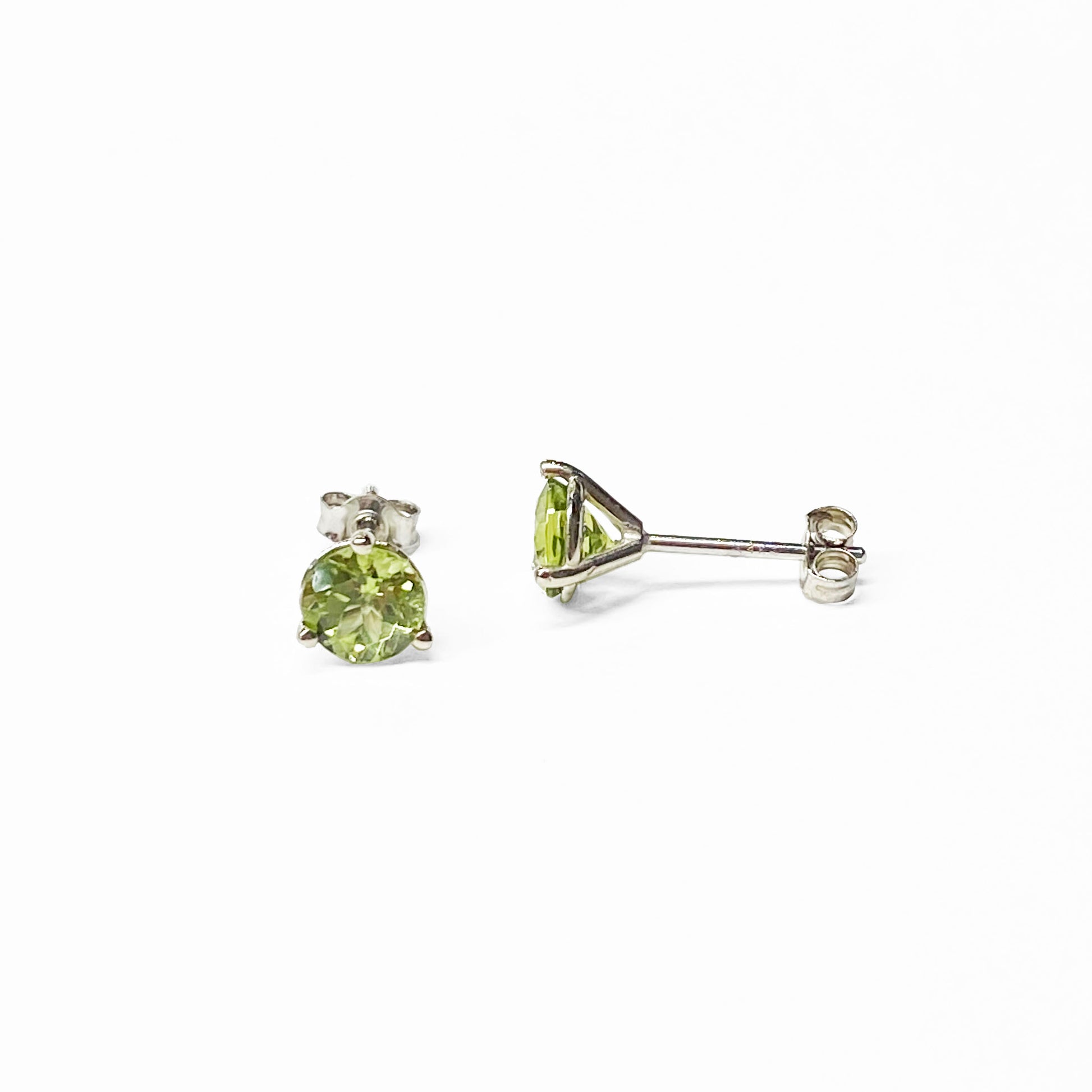14kw Arizona Peridot Stud Earrings - eklektic jewelry studio