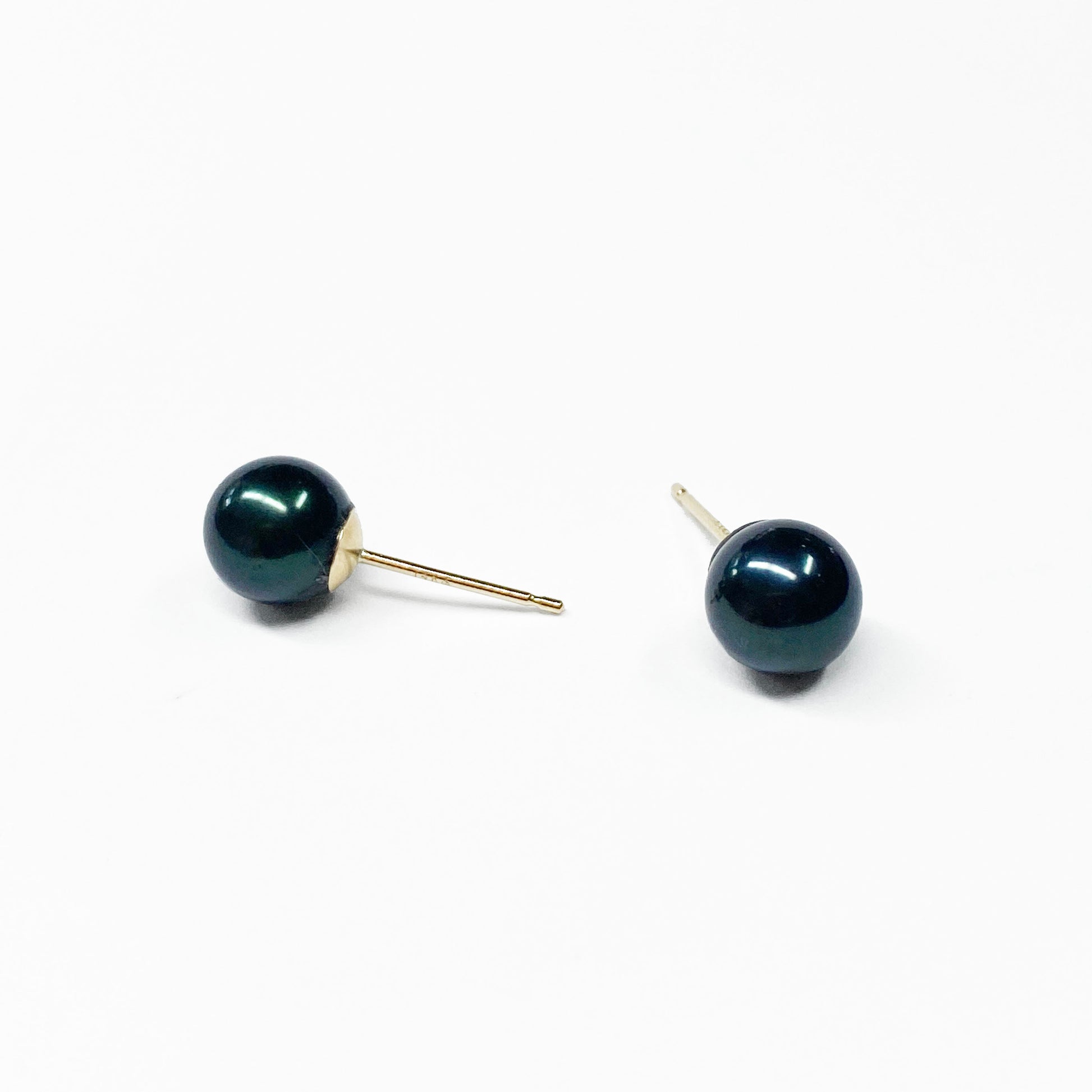 14KY Black Pearl Stud Earrings 6.5mm - eklektic jewelry studio
